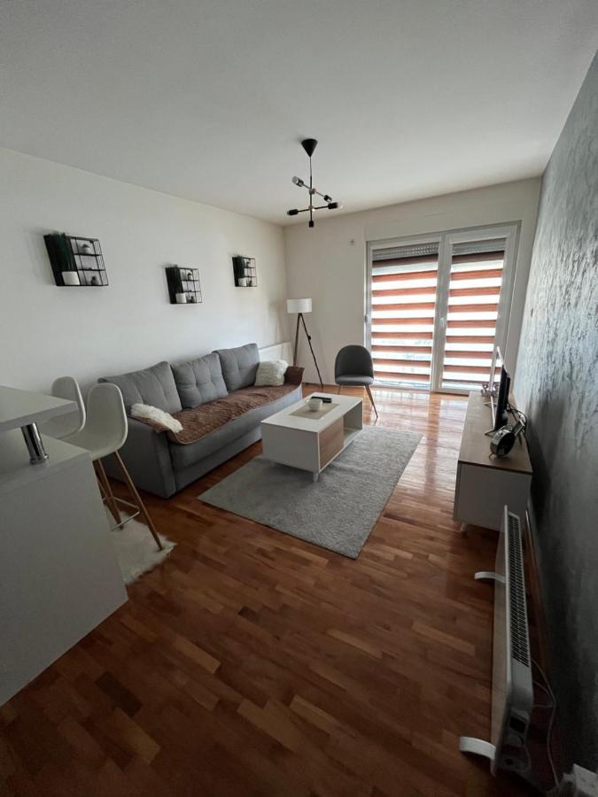 Apartman Lux Vranje Exterior foto